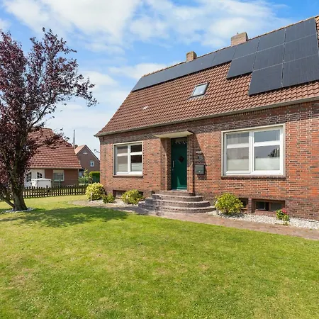 Huus Johann Holiday home